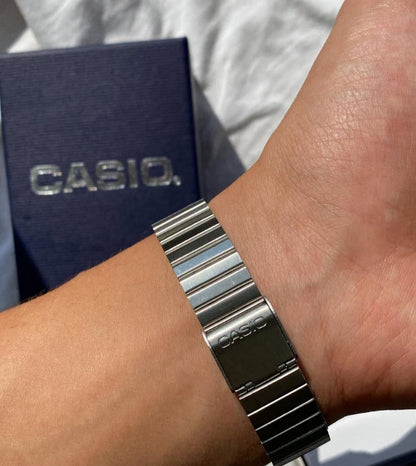 Casio Quartz MQ Langford & Sohn